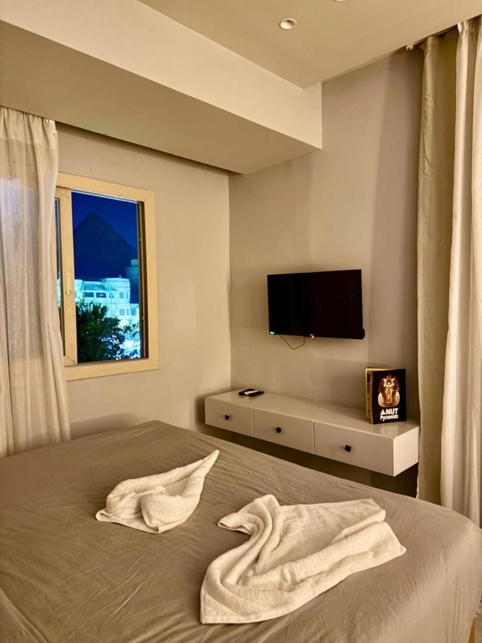Horus Pyramids View Hotel 4*